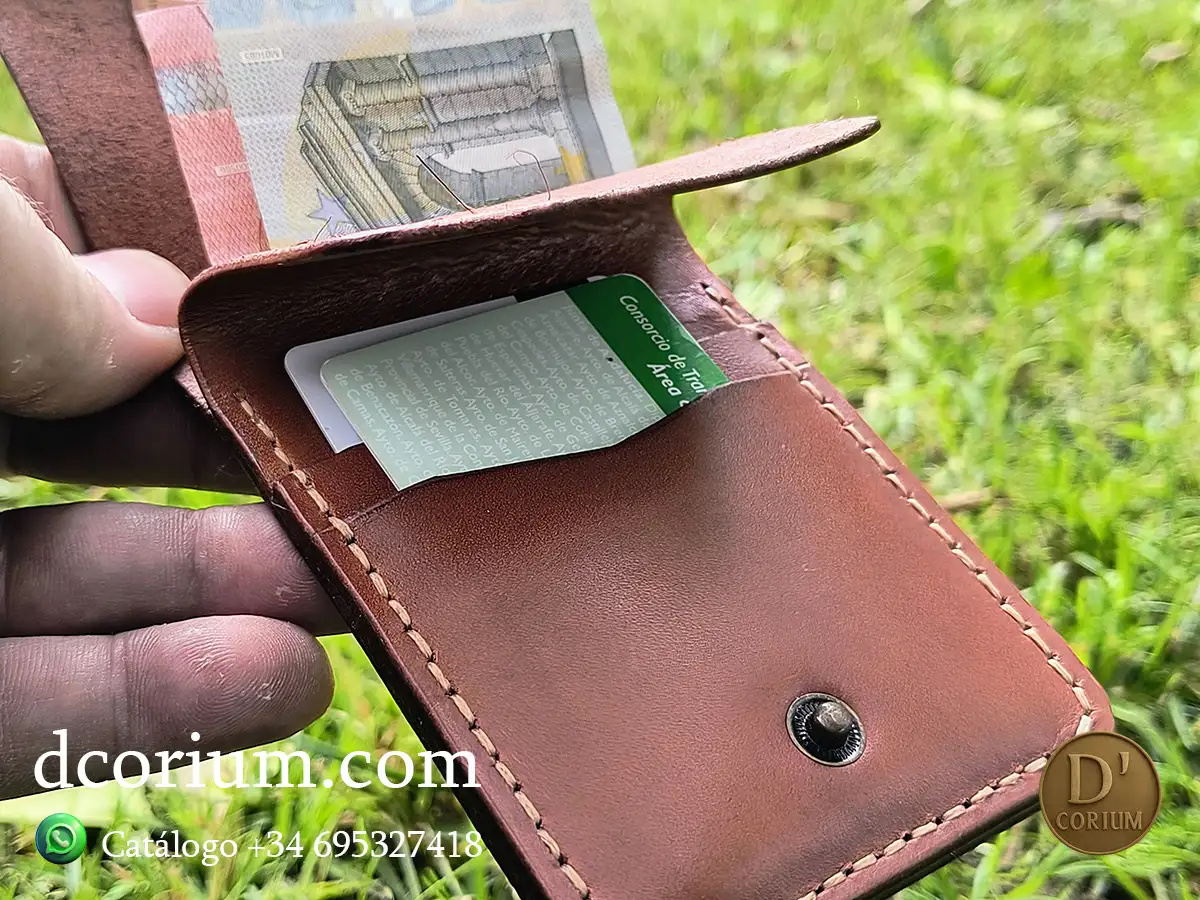 Cartera CUSTOS - Imagen 9