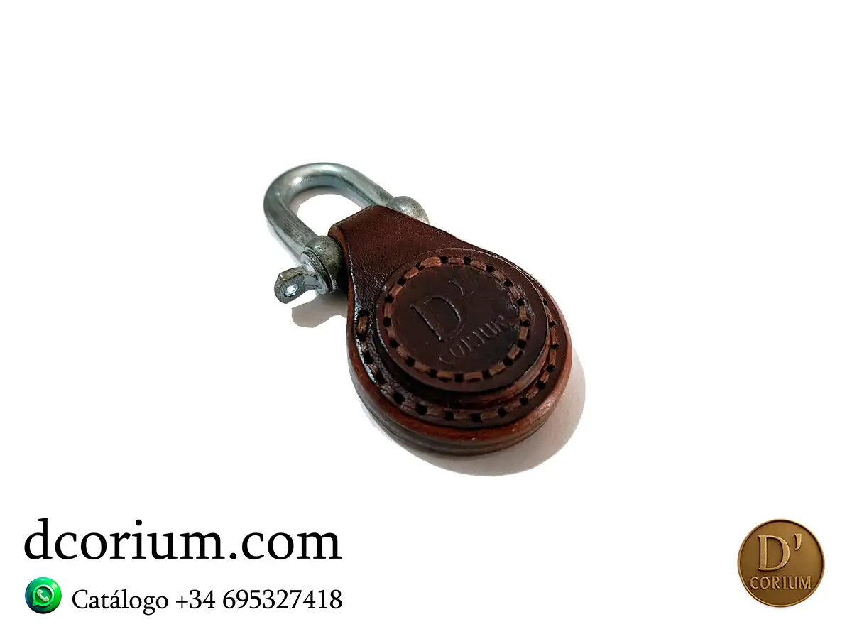 Llavero D´CORIUM marrón - Imagen 4