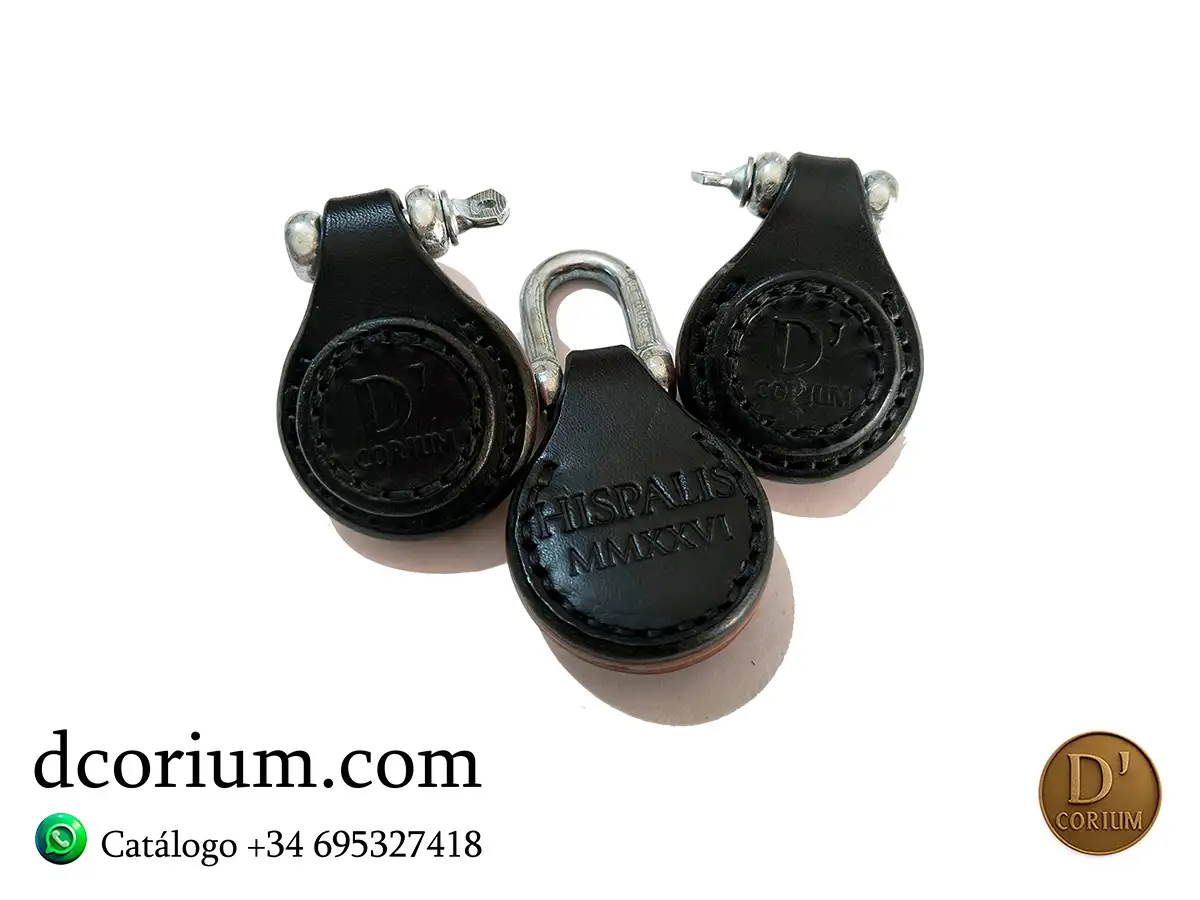 Llavero D´CORIUM negro España - Imagen 3