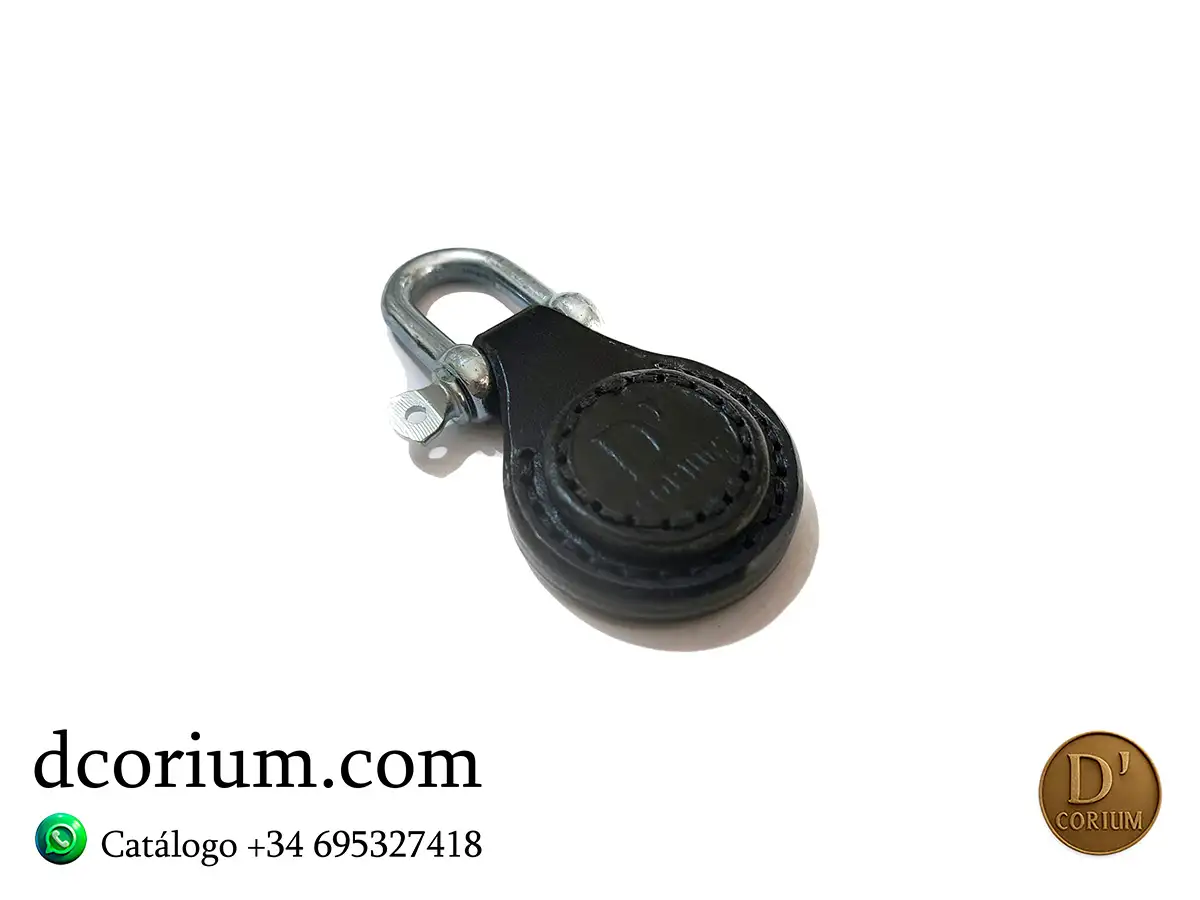 Llavero D´CORIUM negro - Imagen 6